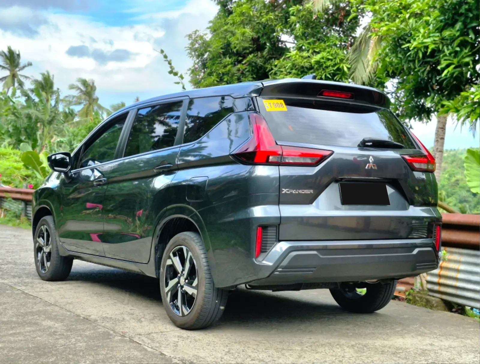 Used 
                    MITSUBISHI
                     for Sale Image