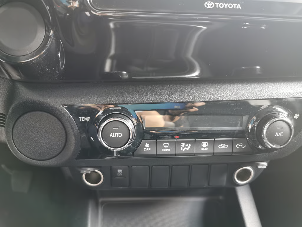 Used 1
                    TOYOTA
                     for Sale Image