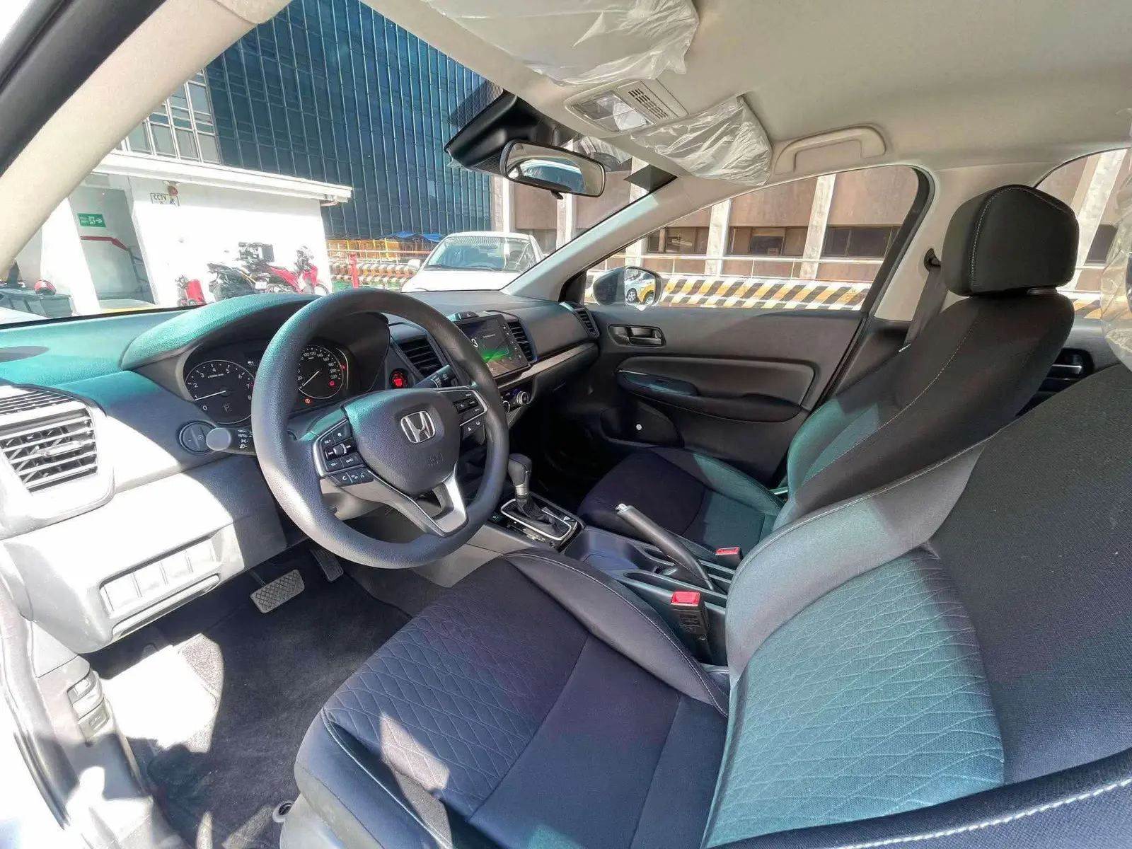 Used 1
                    HONDA
                     for Sale Image