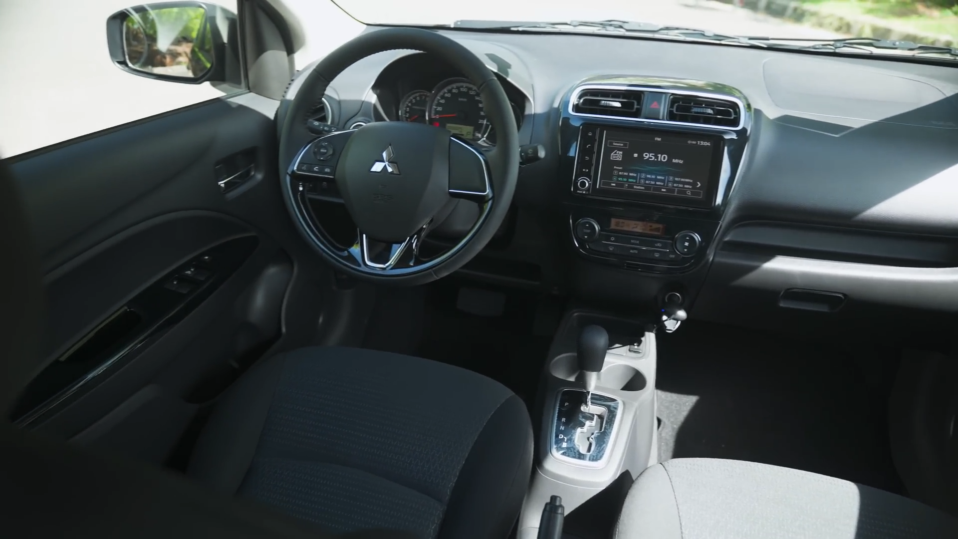 Used 1
                    MITSUBISHI
                     for Sale Image