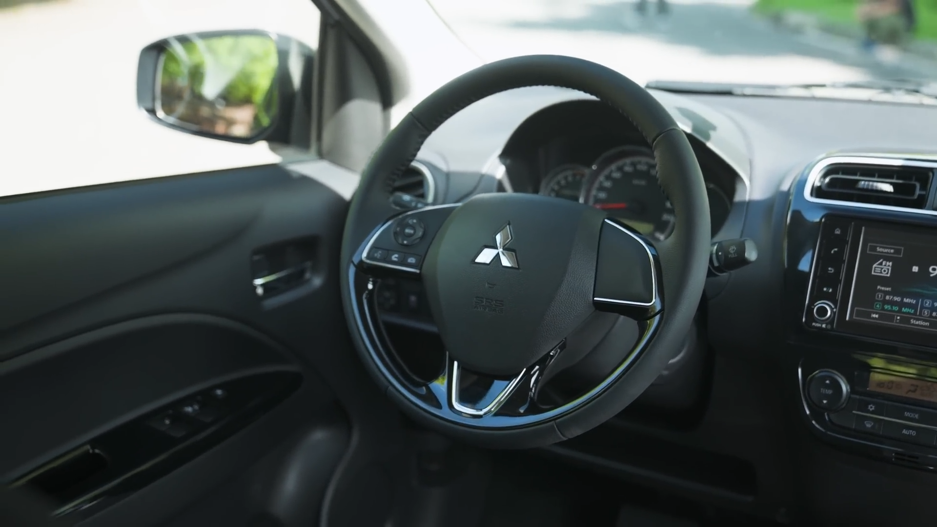 Used 1
                    MITSUBISHI
                     for Sale Image