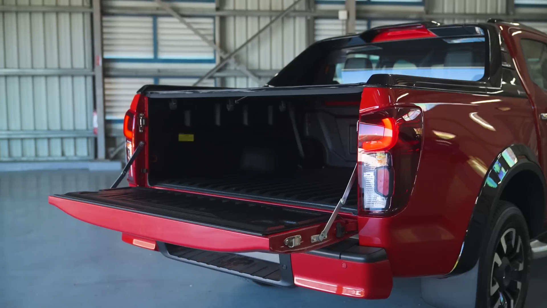 Used 1
                    MAZDA
                     for Sale Image