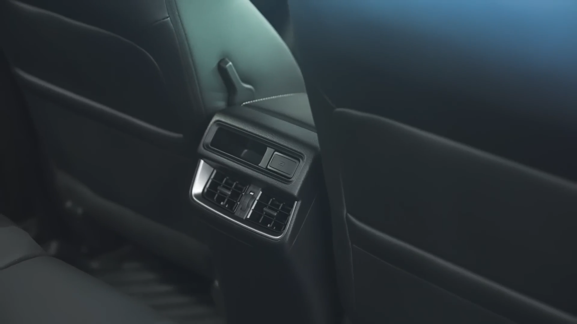 Used 1
                    MAZDA
                     for Sale Image