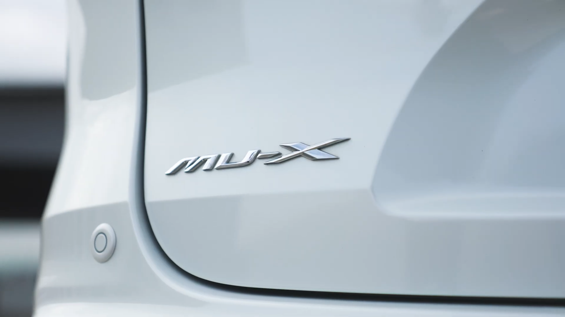 Used 1
                    ISUZU
                     for Sale Image