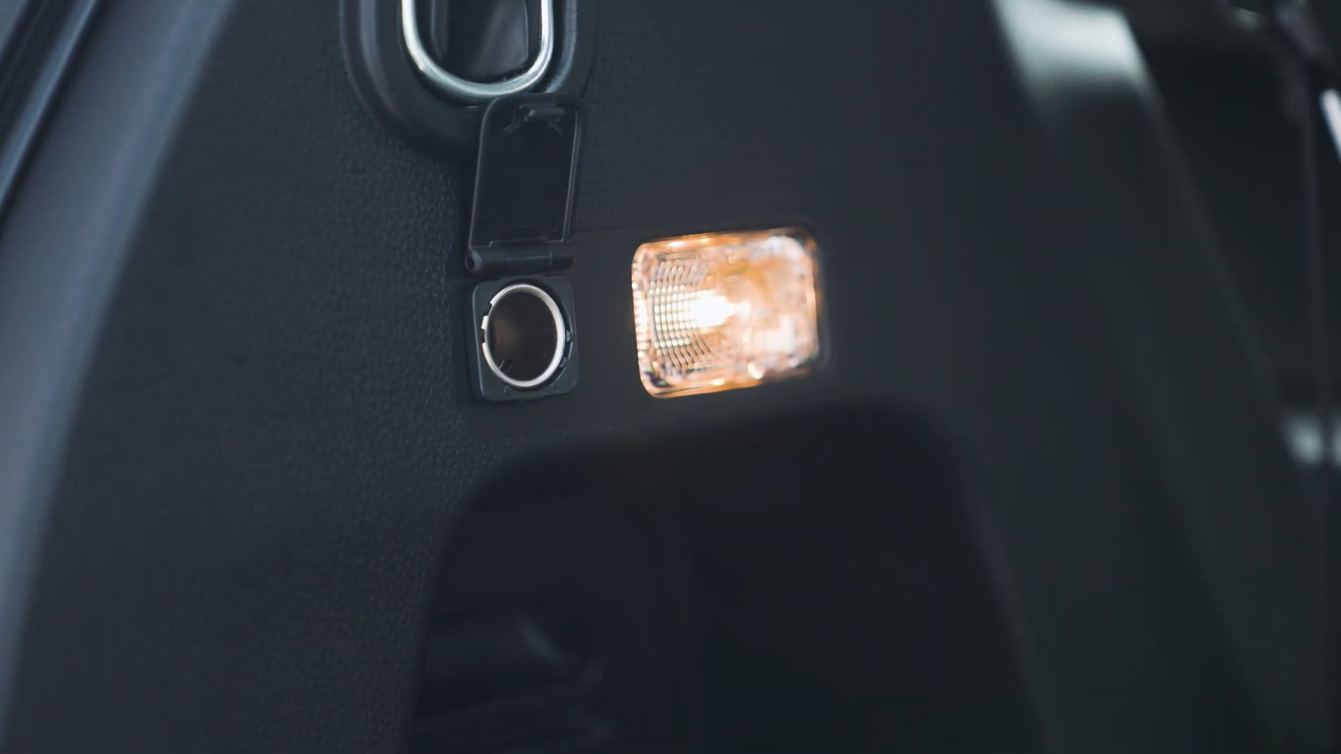 Used 1
                    ISUZU
                     for Sale Image