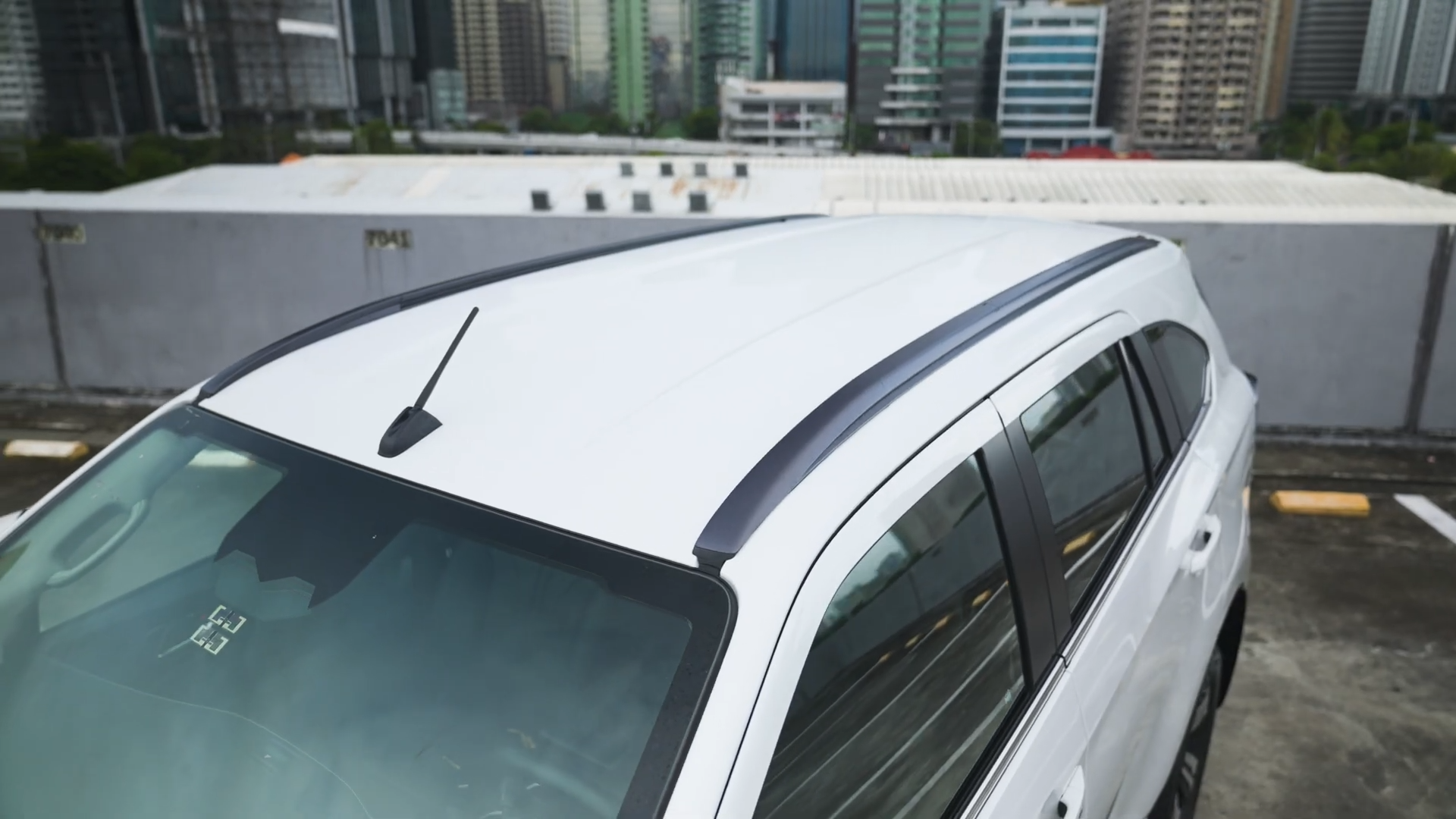 Used 1
                    ISUZU
                     for Sale Image