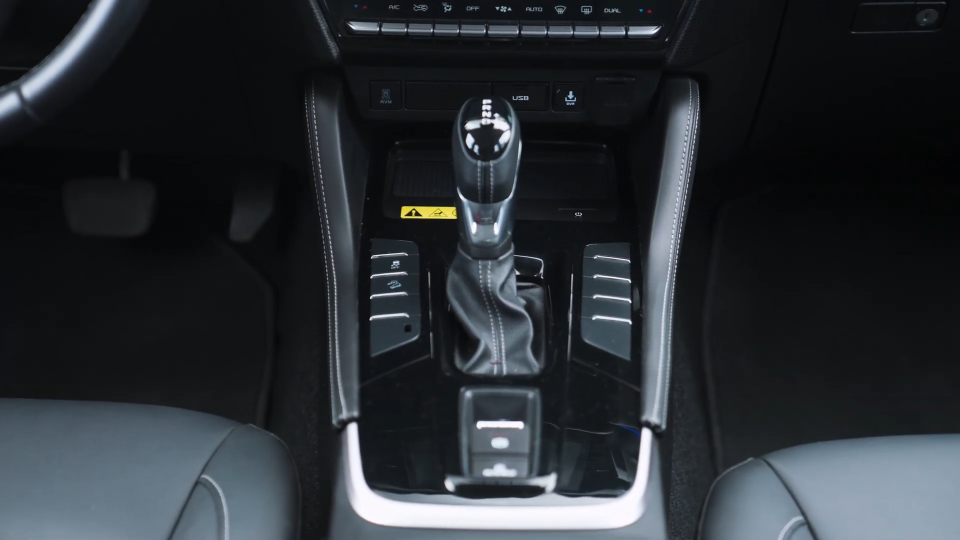 Used 1
                    ISUZU
                     for Sale Image