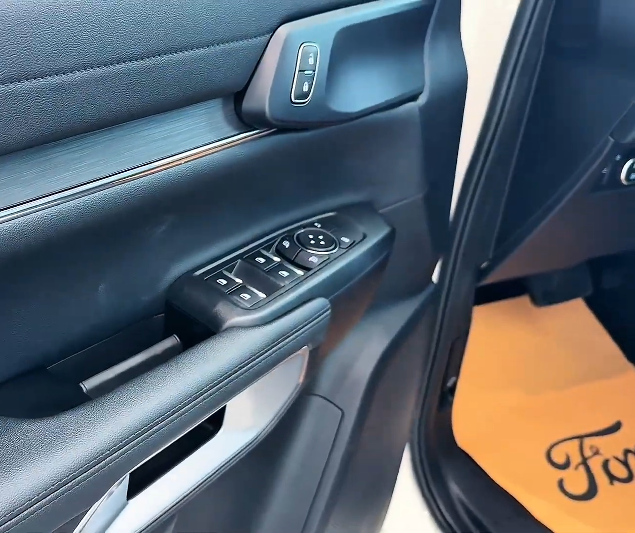 Used 1
                    FORD
                     for Sale Image