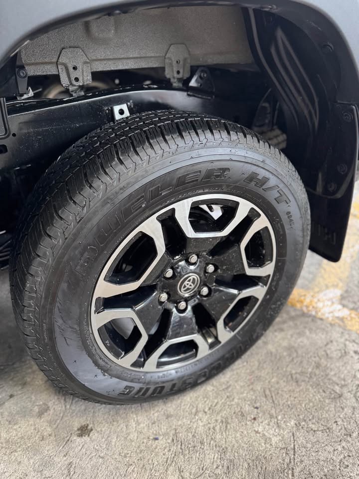 Used 1
                    TOYOTA
                     for Sale Image