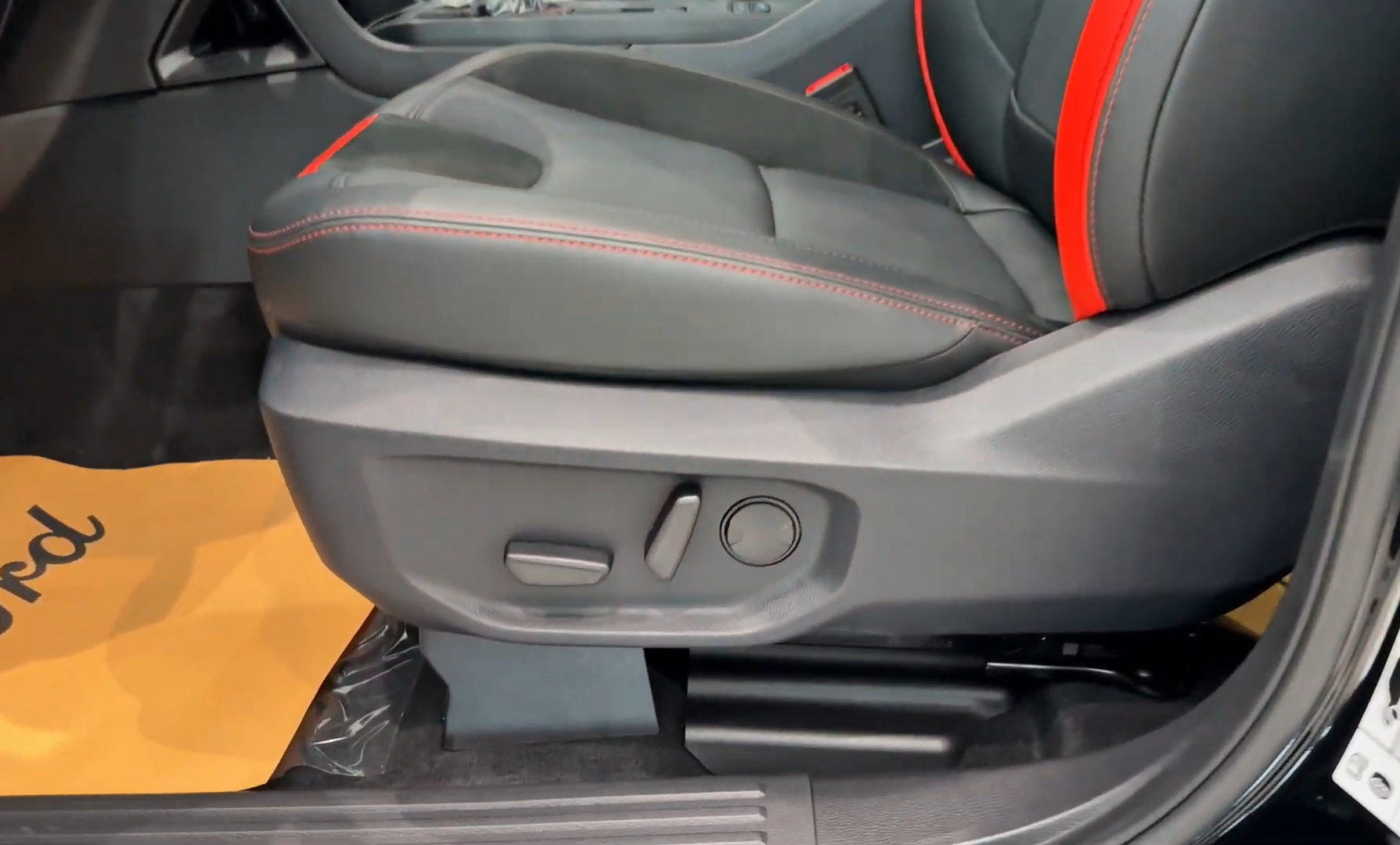 Used 1
                    FORD
                     for Sale Image