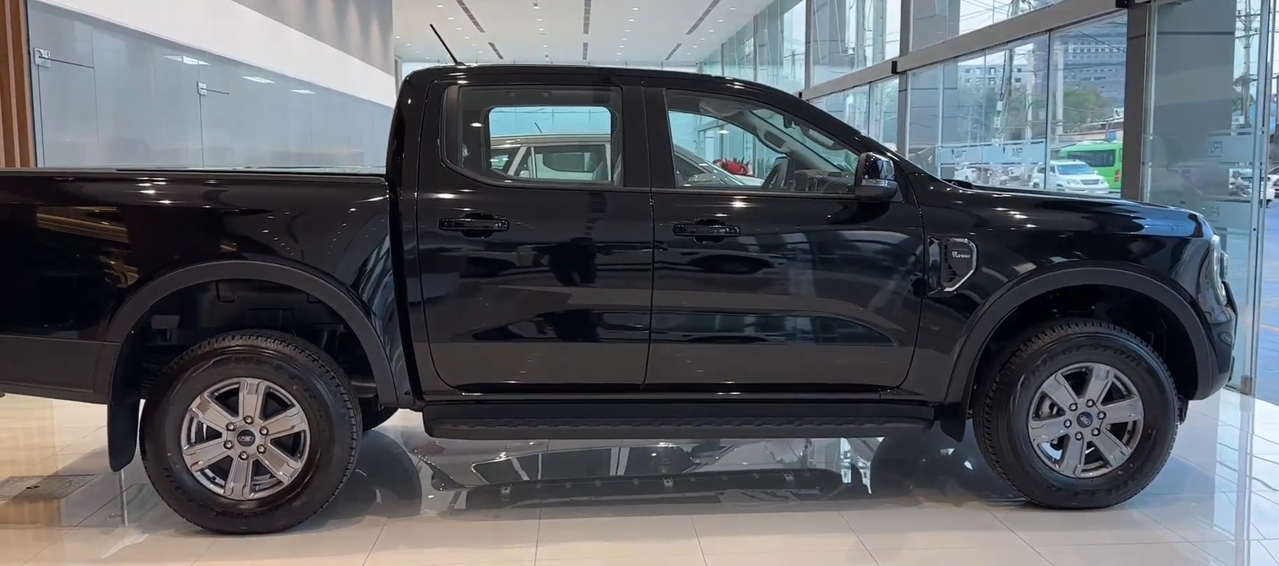 Used 1
                    FORD
                     for Sale Image