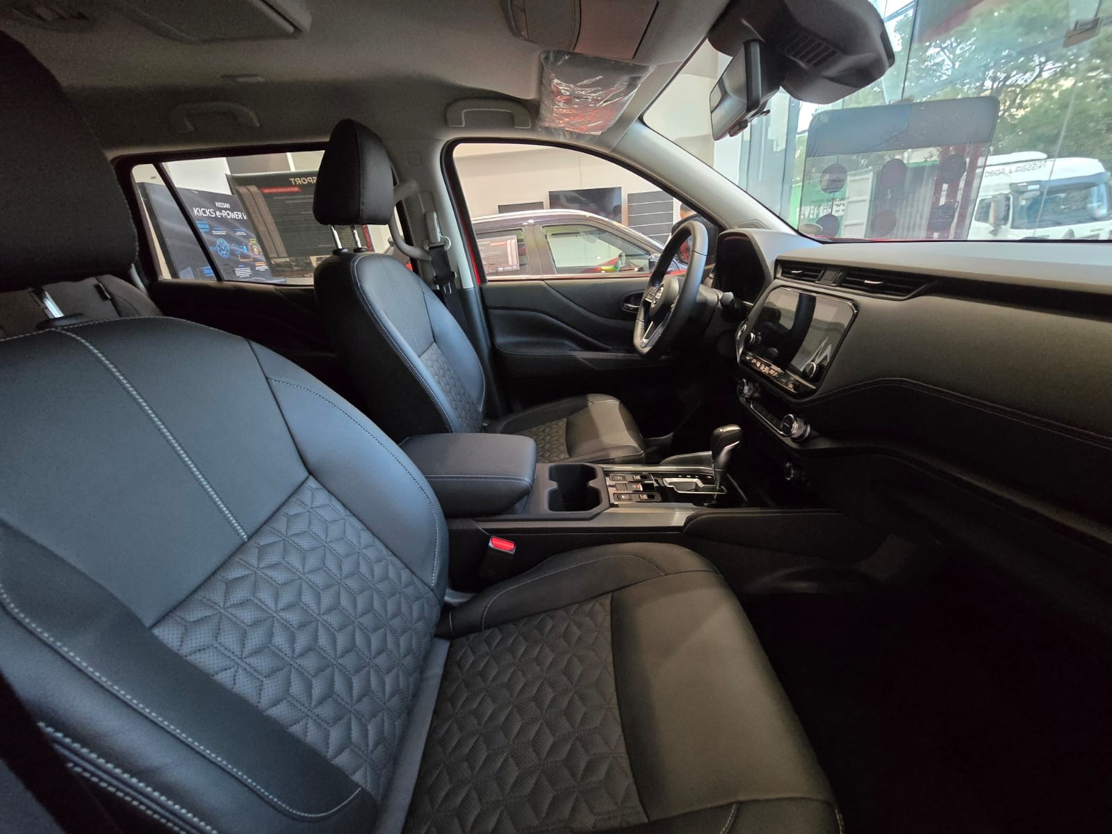 Used 1
                    NISSAN
                     for Sale Image