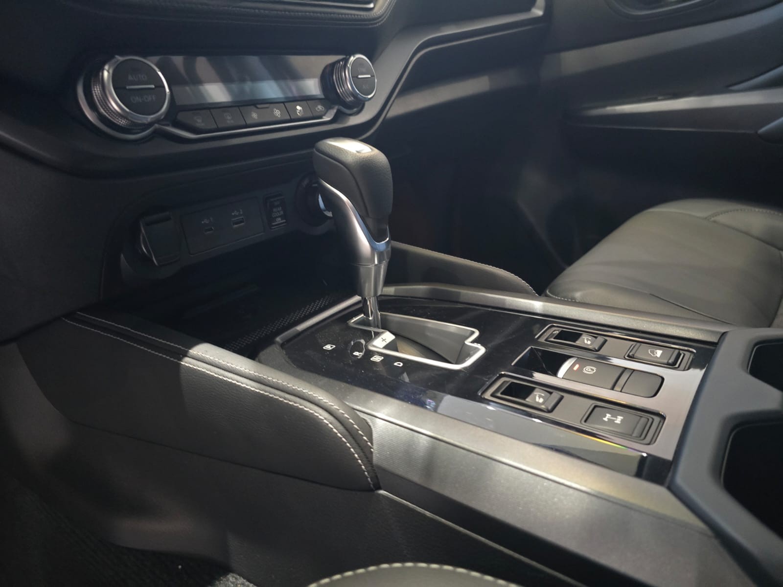 Used 1
                    NISSAN
                     for Sale Image