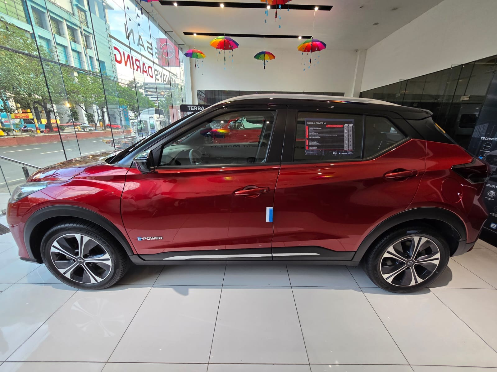 Used 1
                    NISSAN
                     for Sale Image