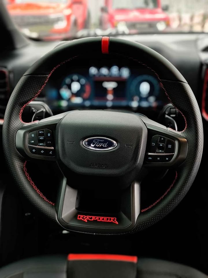 Used 1
                    FORD
                     for Sale Image