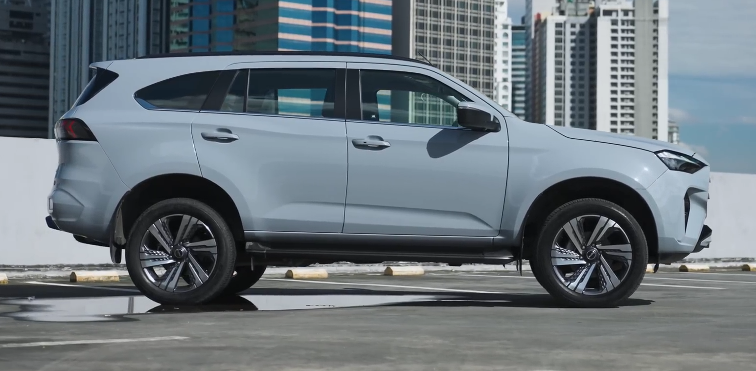 Used 1
                    ISUZU
                     for Sale Image