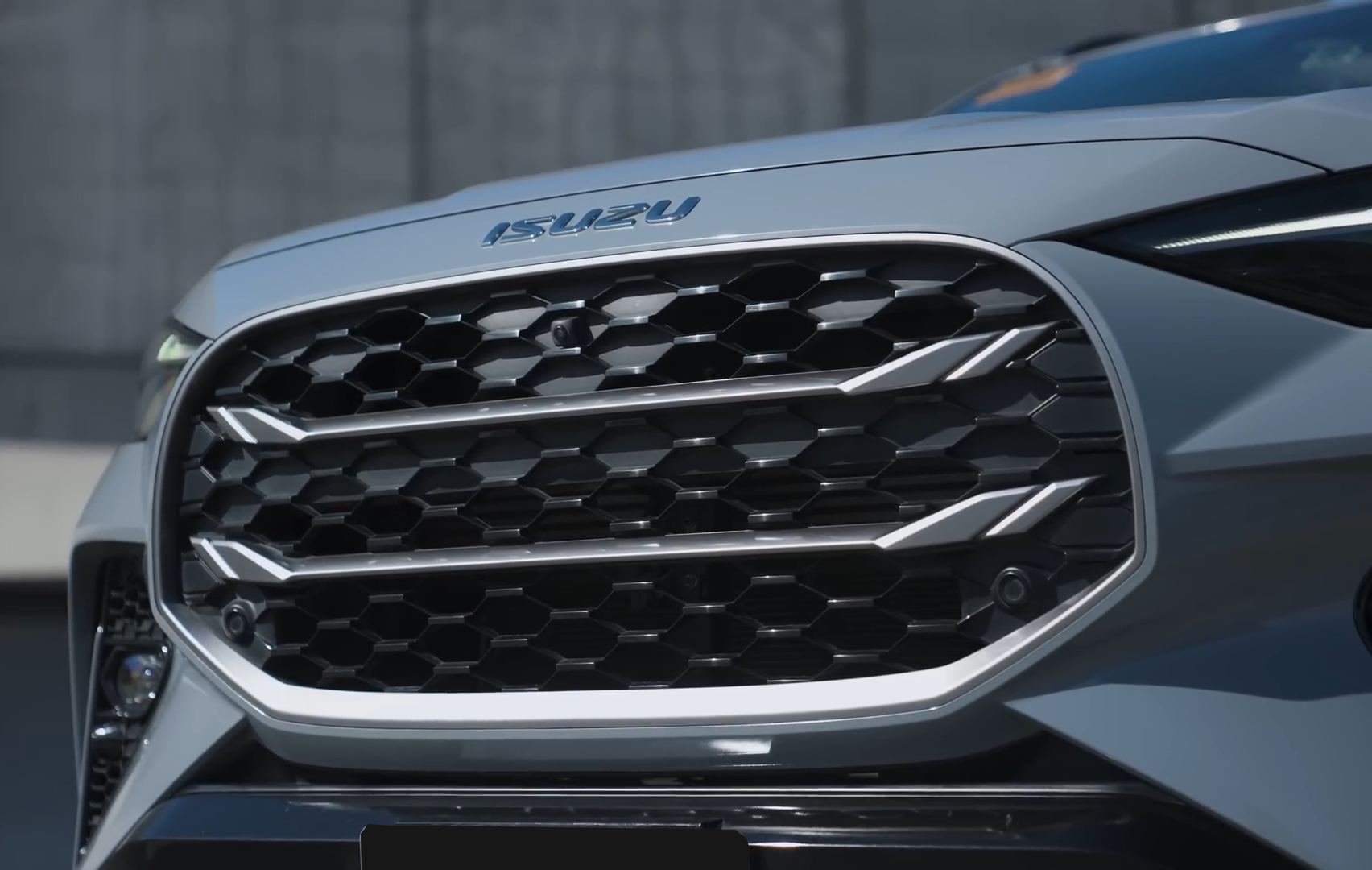 Used 1
                    ISUZU
                     for Sale Image