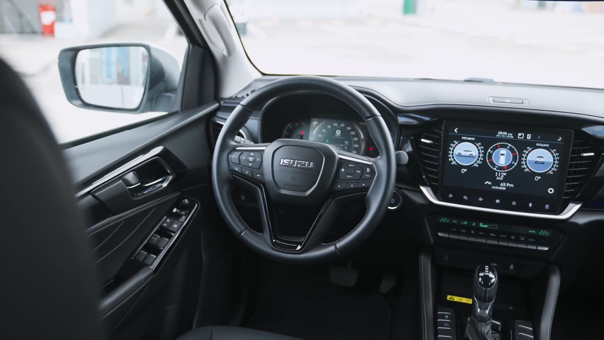 Used 1
                    ISUZU
                     for Sale Image