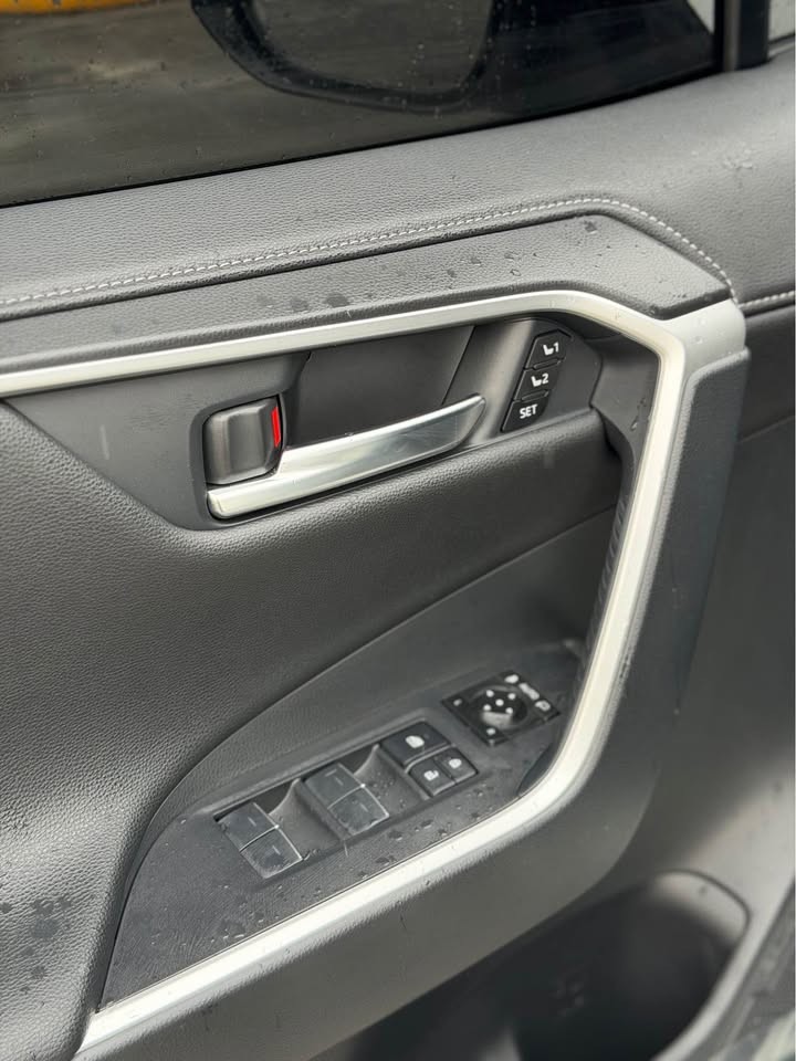 Used 1
                    TOYOTA
                     for Sale Image