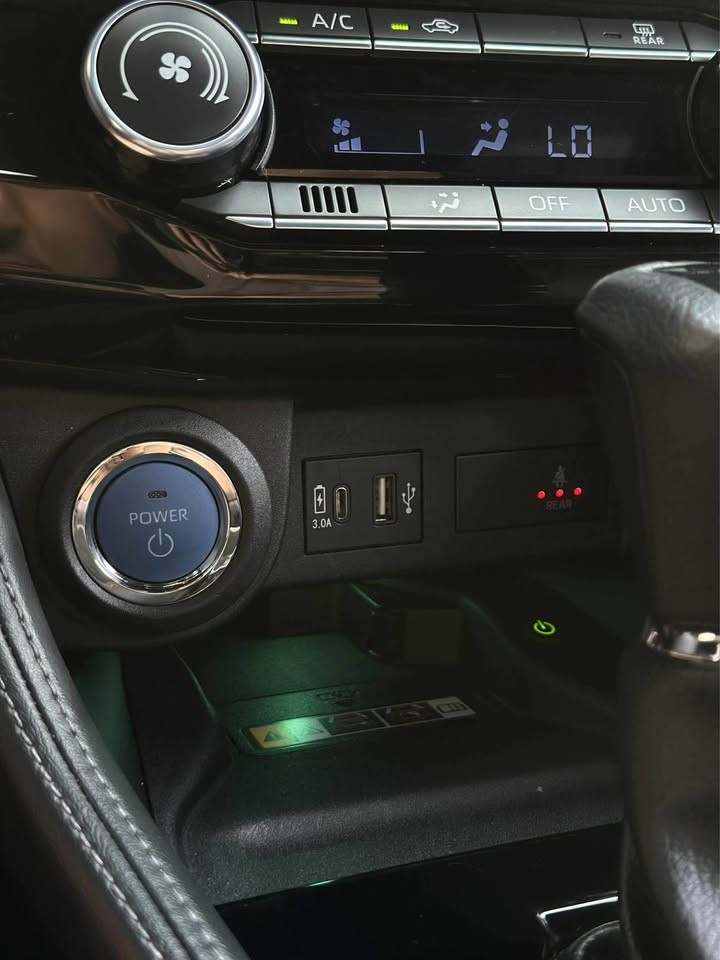 Used 1
                    TOYOTA
                     for Sale Image