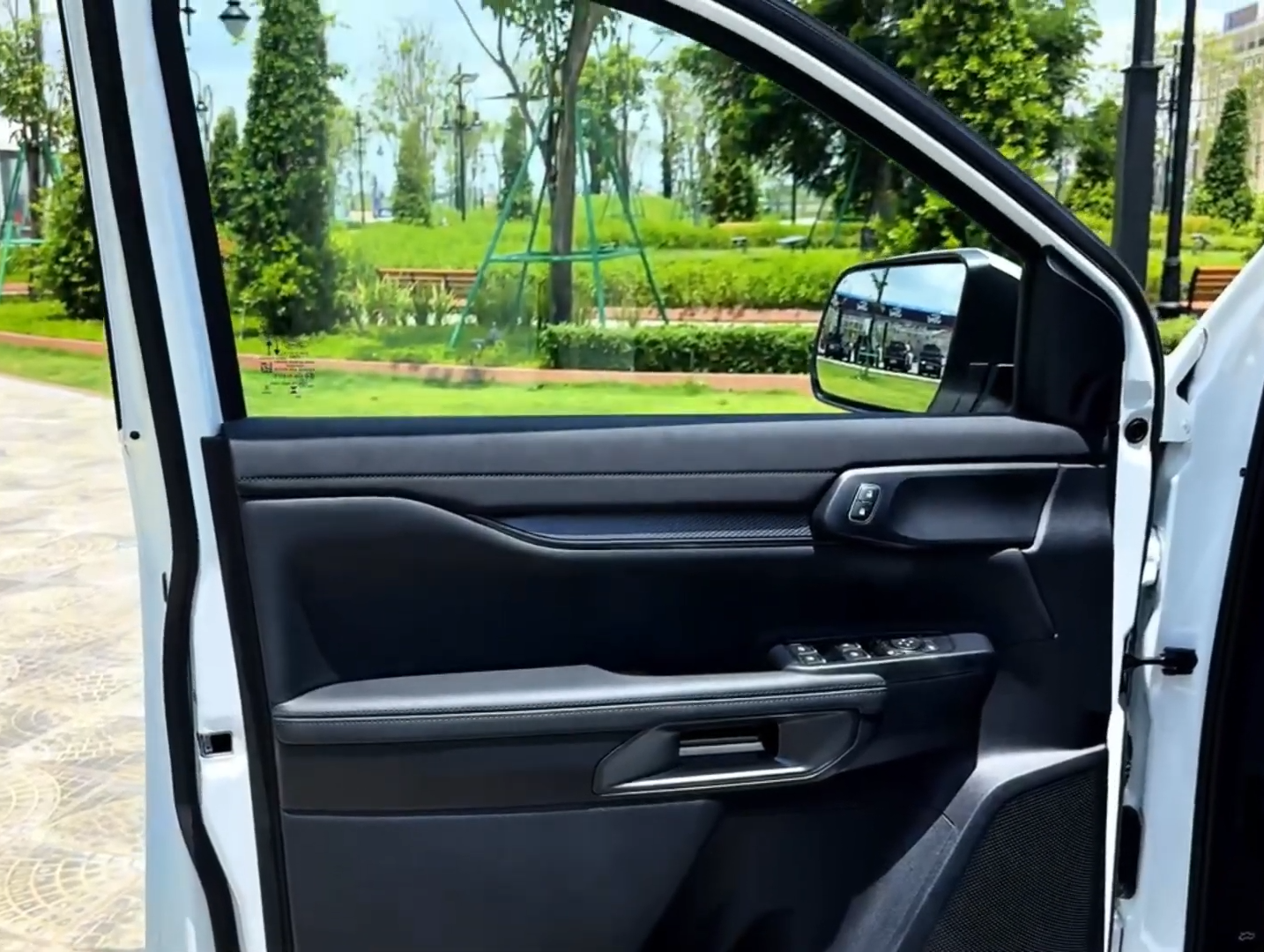 Used 1
                    FORD
                     for Sale Image