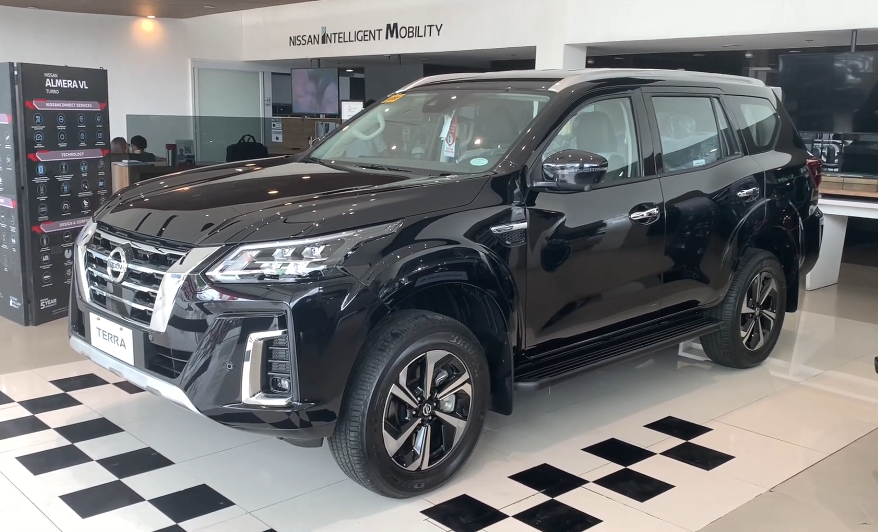 Used 1
                    NISSAN
                     for Sale Image