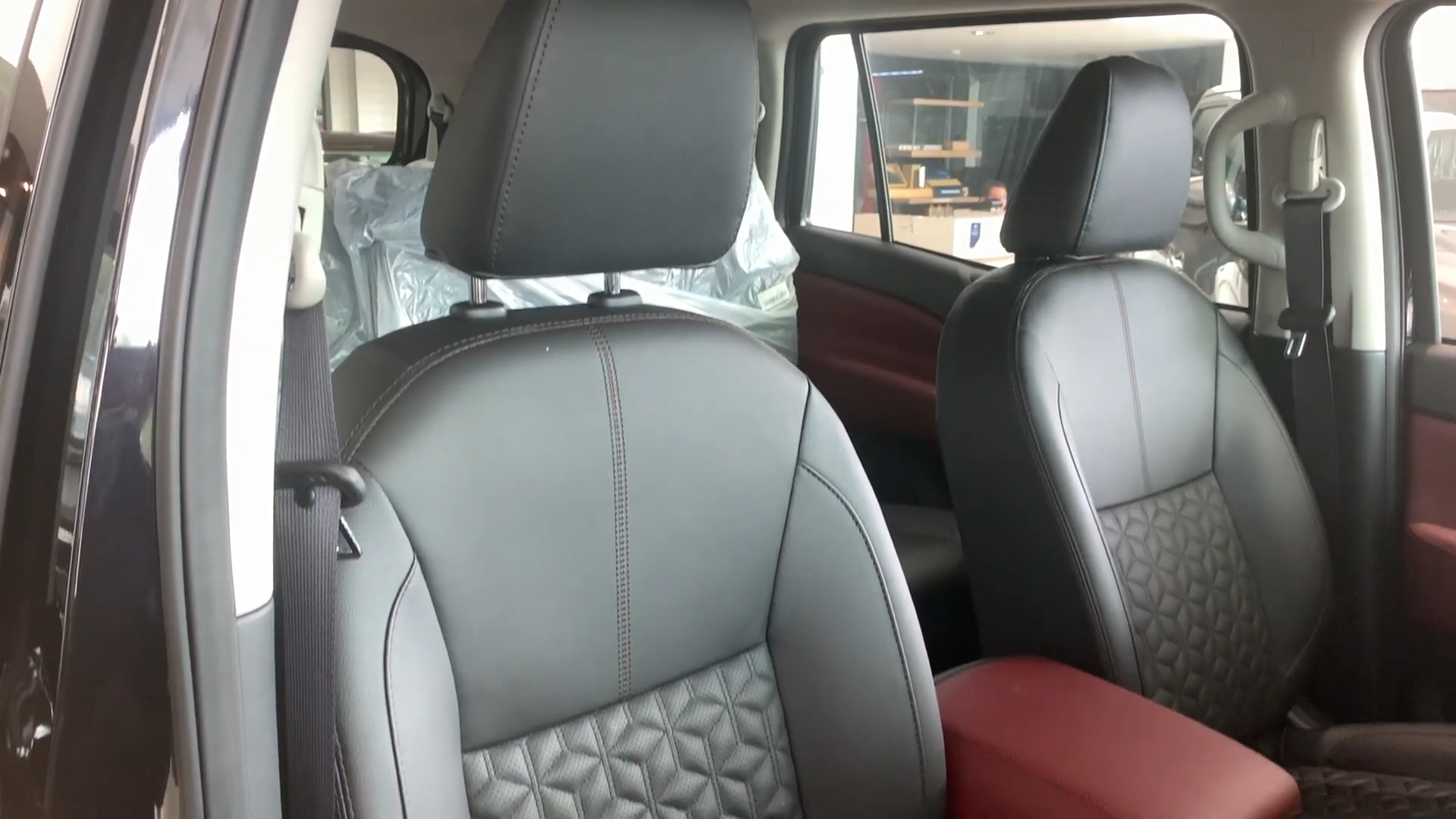 Used 1
                    NISSAN
                     for Sale Image