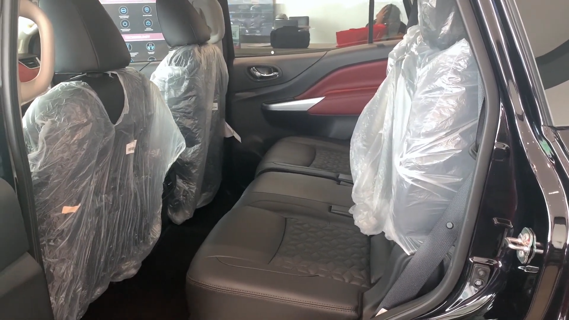 Used 1
                    NISSAN
                     for Sale Image