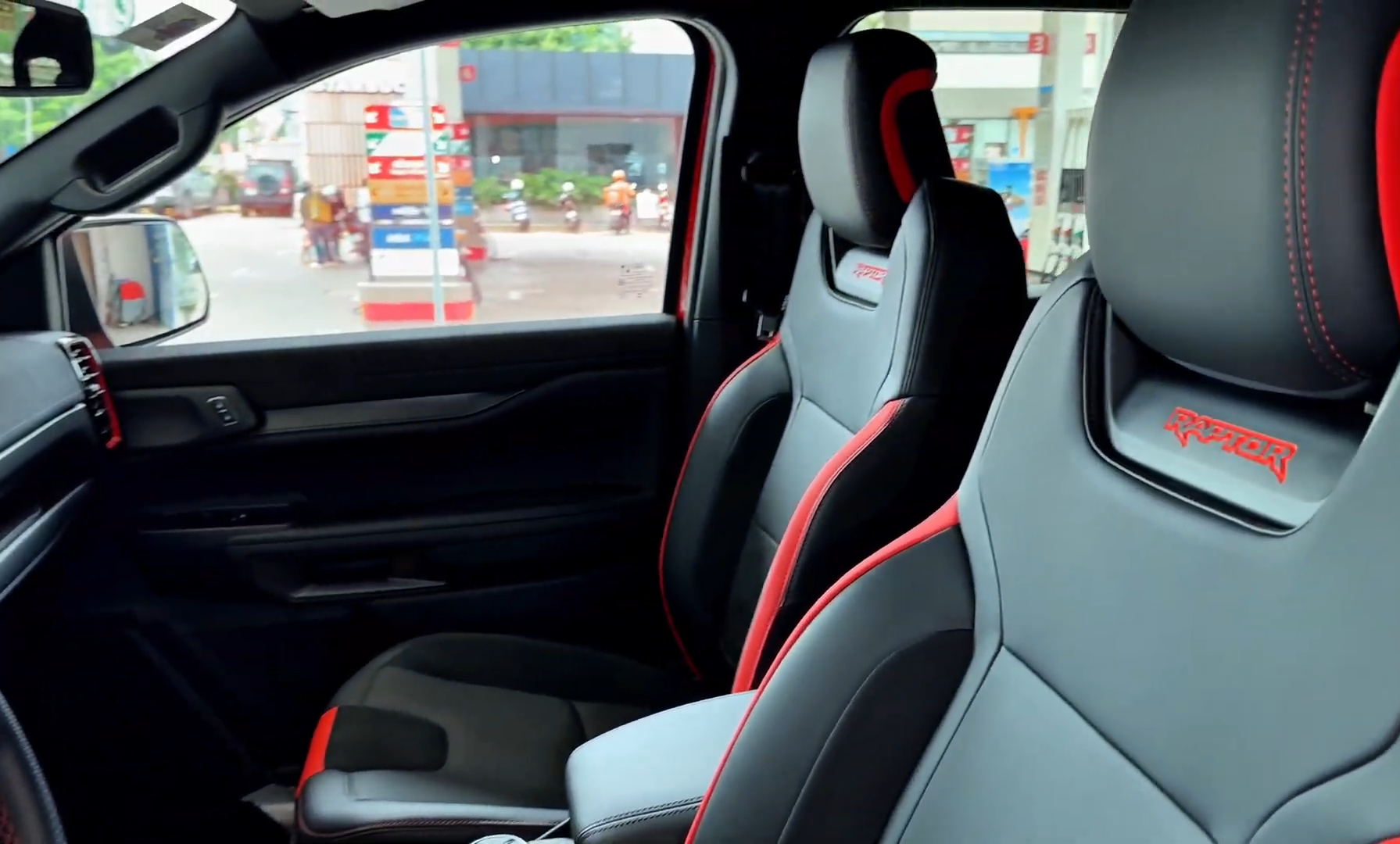 Used 1
                    FORD
                     for Sale Image