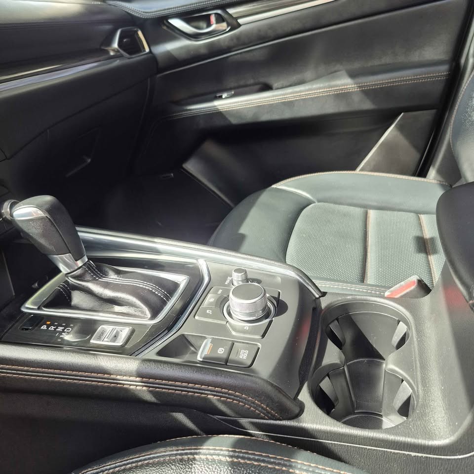 Used 1
                    MAZDA
                     for Sale Image