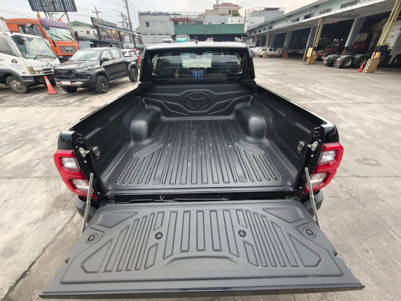 Used 1
                    TOYOTA
                     for Sale Image