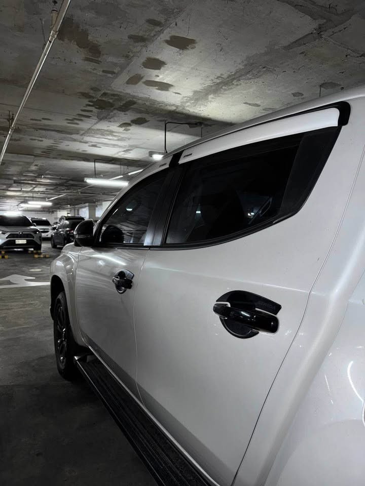 Used 1
                    MITSUBISHI
                     for Sale Image