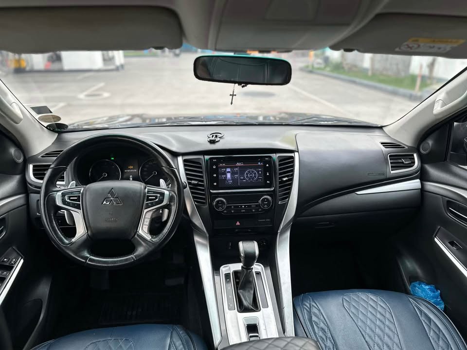 Used 1
                    MITSUBISHI
                     for Sale Image