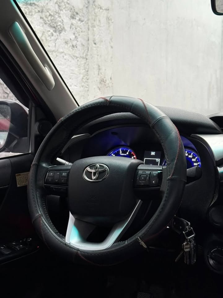 Used 1
                    TOYOTA
                     for Sale Image