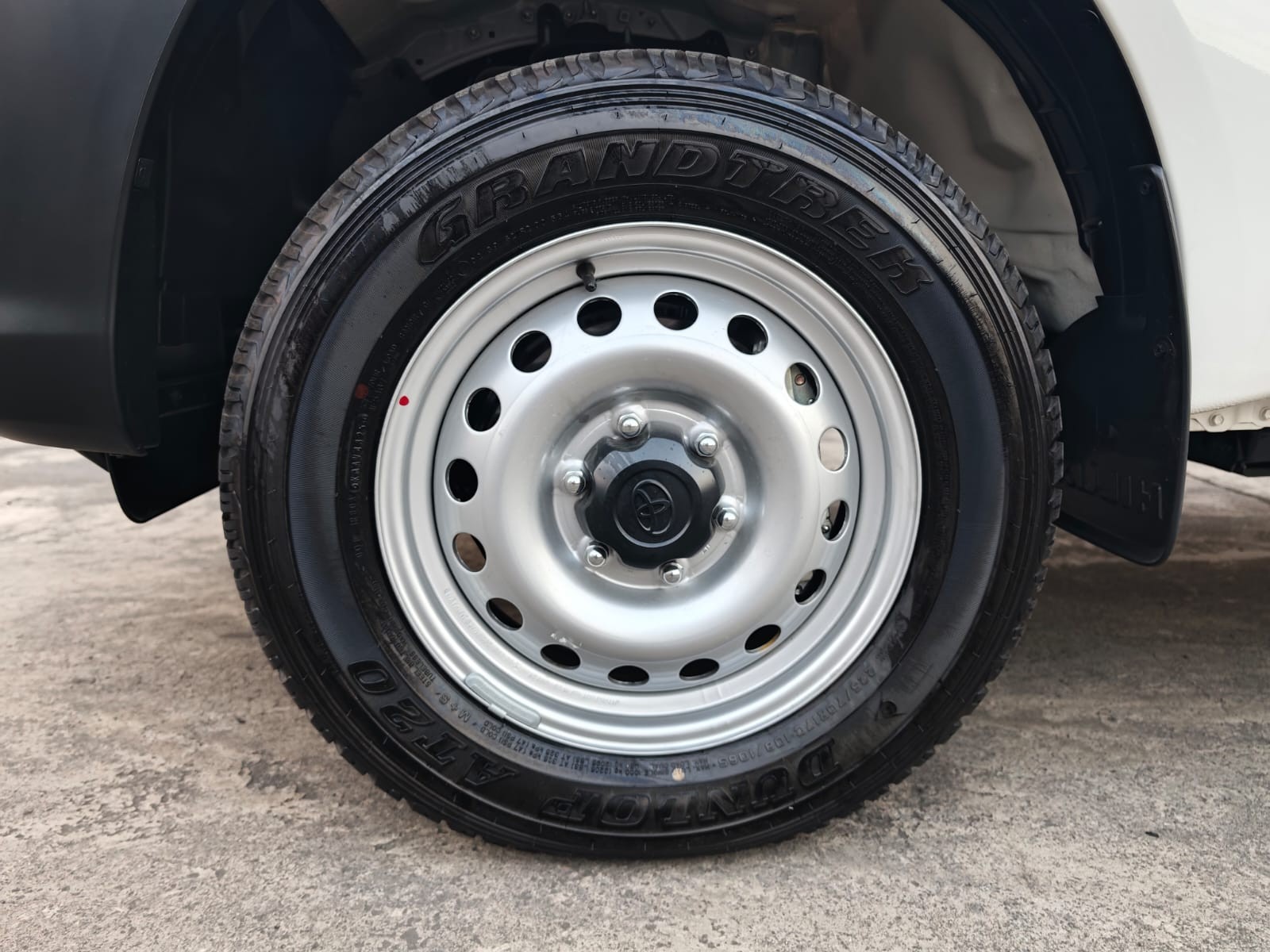 Used 1
                    TOYOTA
                     for Sale Image