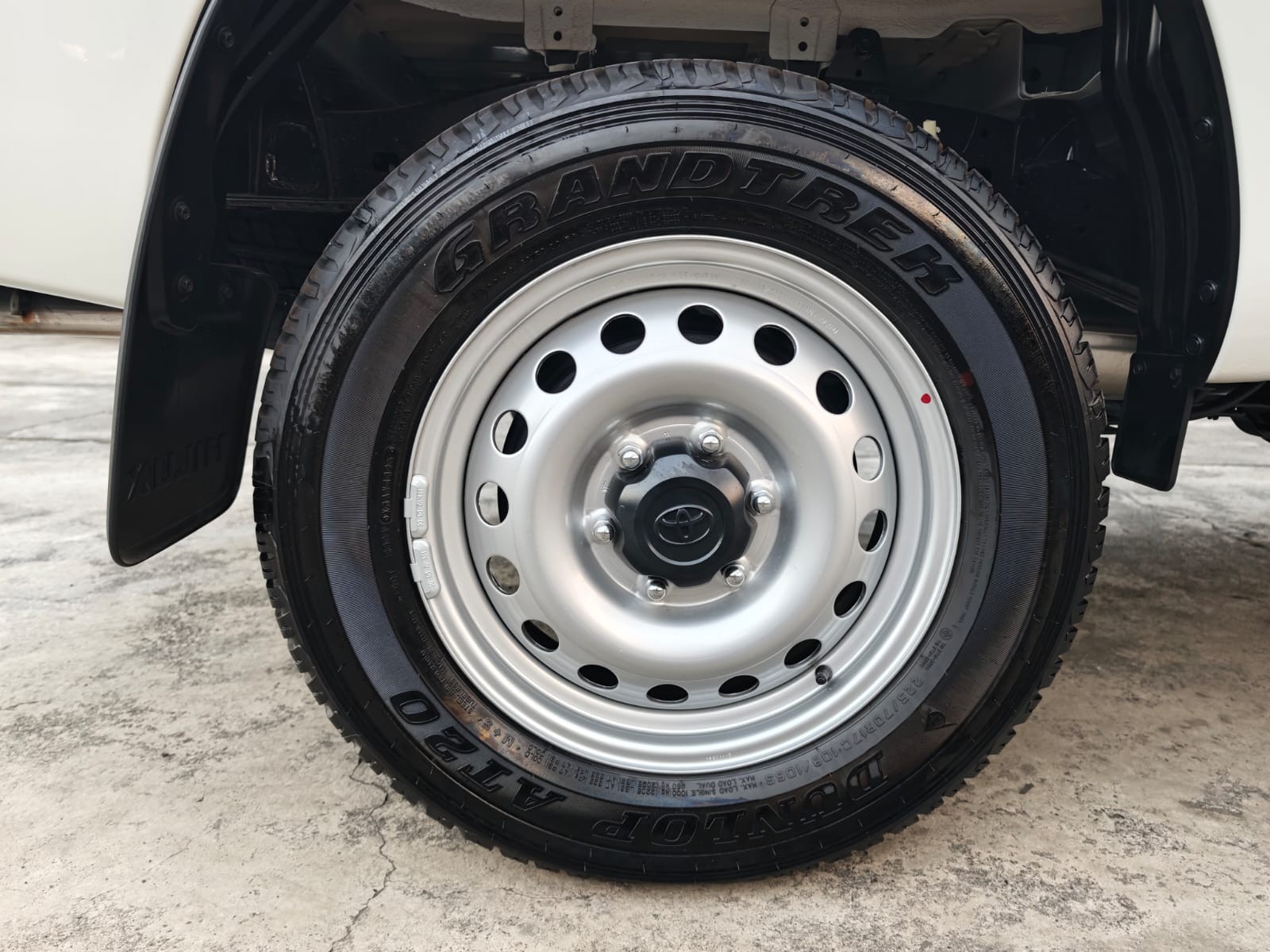 Used 1
                    TOYOTA
                     for Sale Image